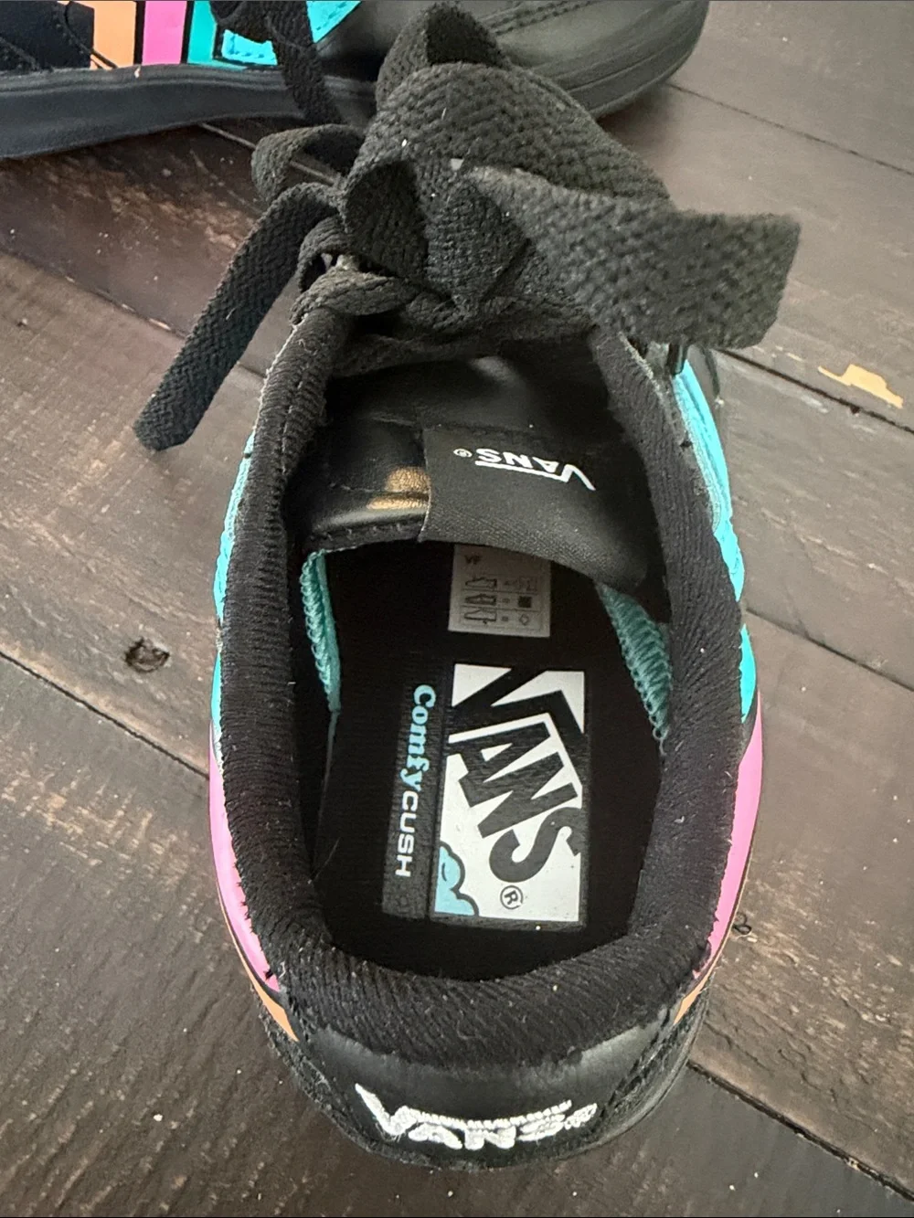 Kid’s Vans Sneakers (3.5 boys)